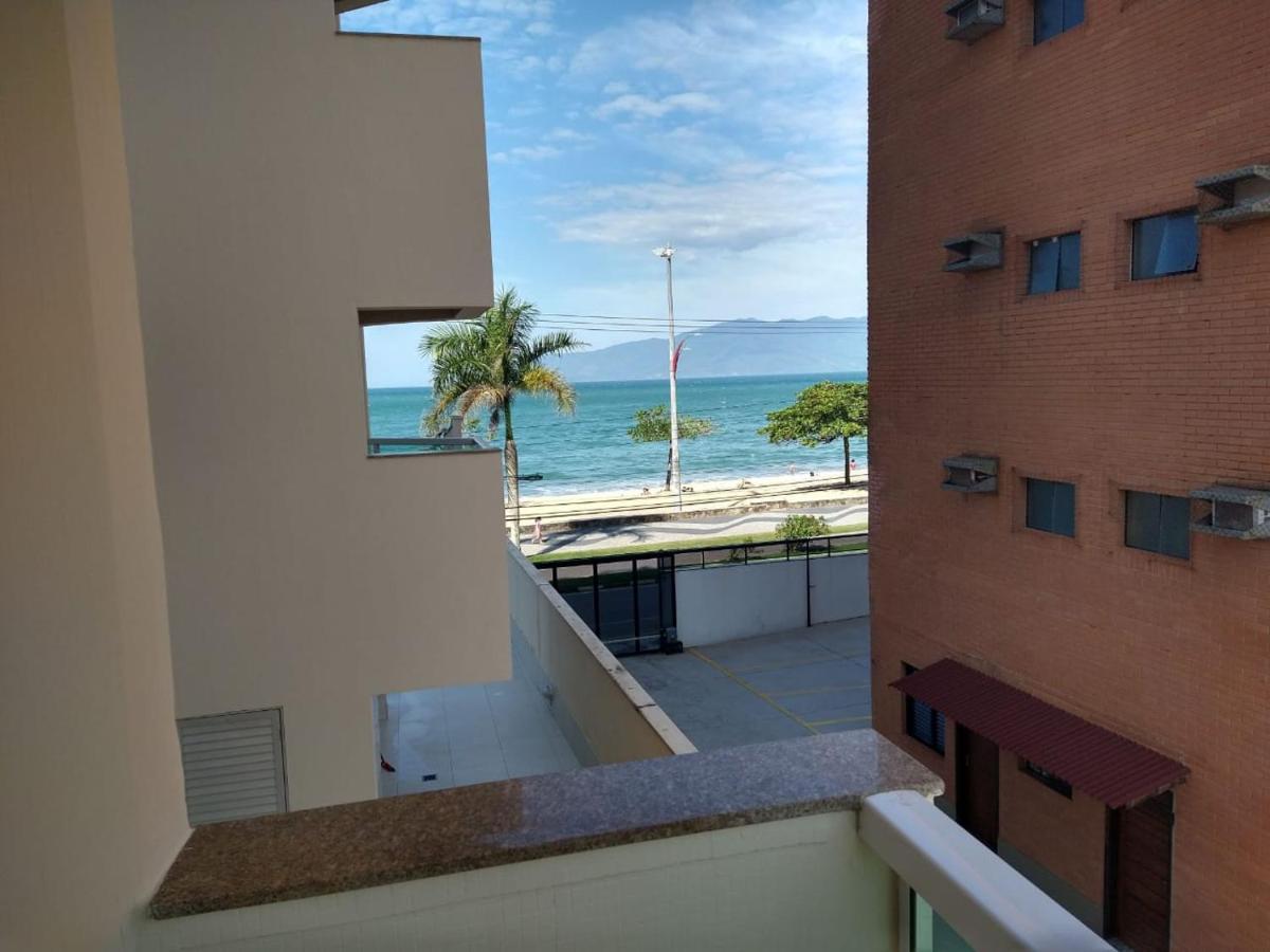 Ap Na Avenida Da Praia Карагуататуба Екстериор снимка